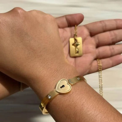 Pulsera + Collar Amor Candado +CAJA DE REGALO