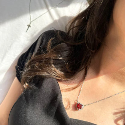 Collar Espada Corazón Pareja+  Caja de Regalo 💖🗡️